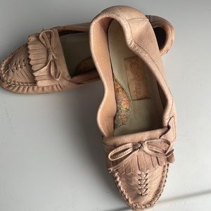 Coasters moccasins pink flats women’s size 7 1/2
